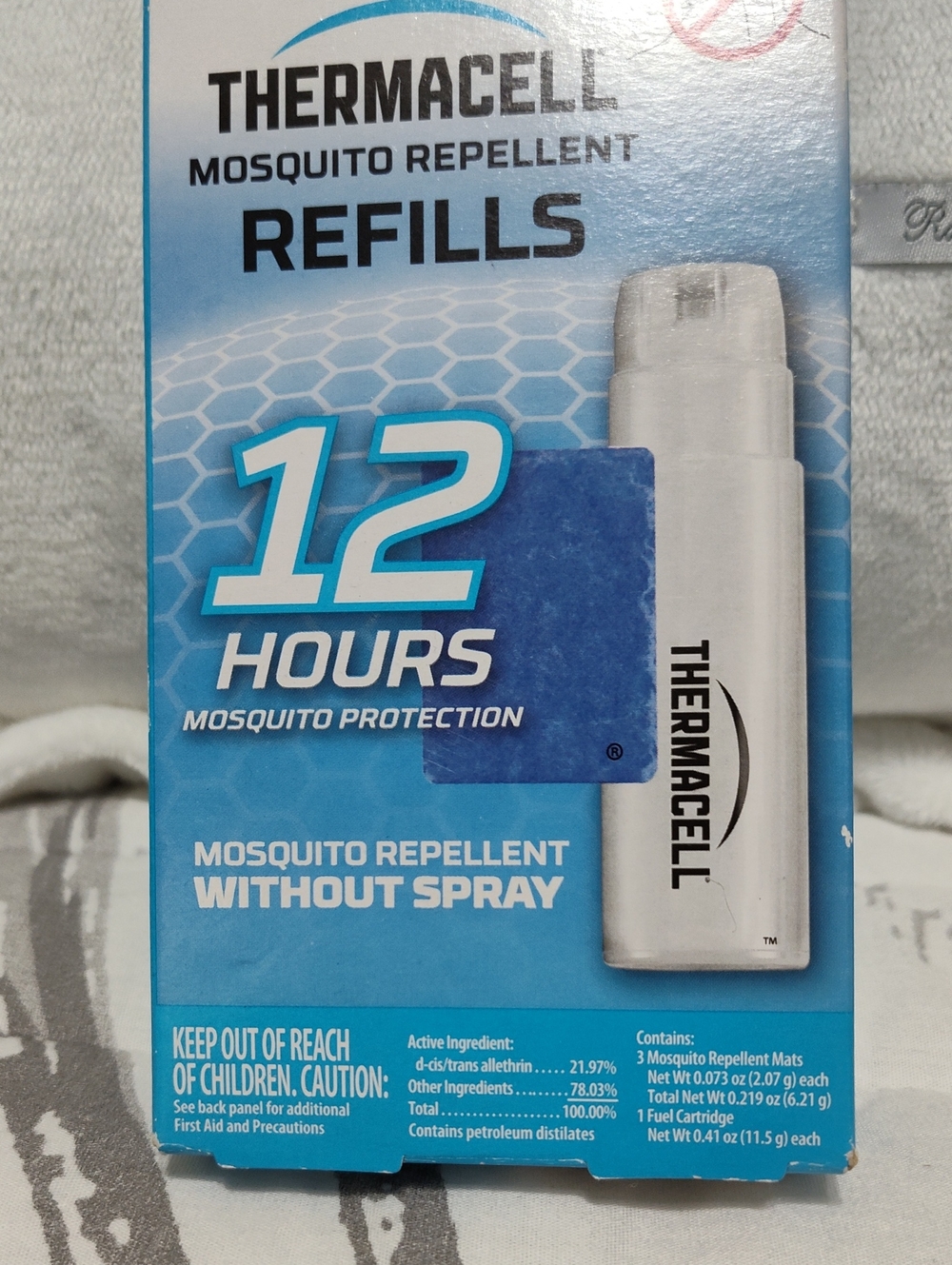 Thermacell Patio Shield Mosquito Protection (Graphite) & Refills, 15' Zone - Picture 6 of 9